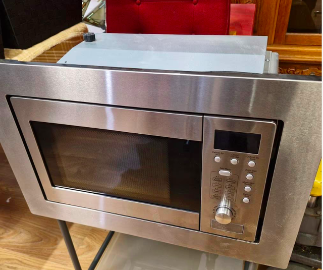Luxe inbouw oven / magnetron in uitstekende staat