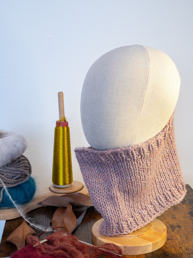 tour de cou - snood rose en laine  mouton et alpaga