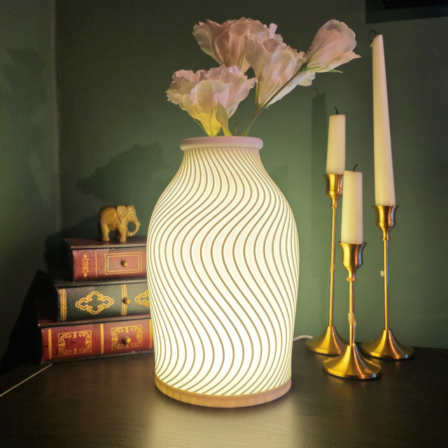 The Ripple Vase Lamp