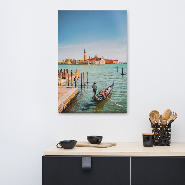  Canvas Venice Boat 