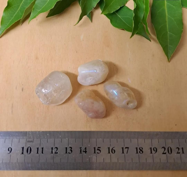 AURA CITRINE QUARTZ TUMBLESTONE