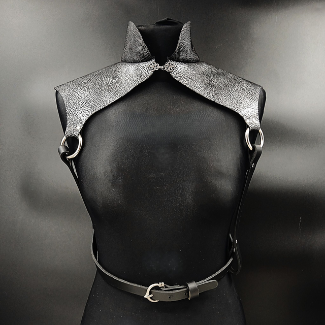 Medb - harnais en cuir