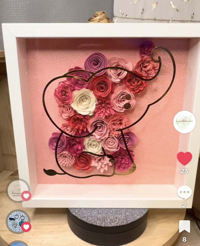 CADRE 3D ÉLÉPHANT ROSE 