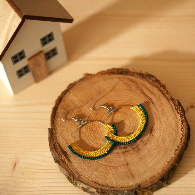 Boucles d&#039;oreilles créoles Jaune et vert