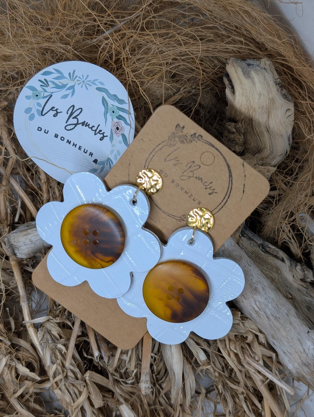 Boucles d&#039;oreilles Coquette blanc marron co020