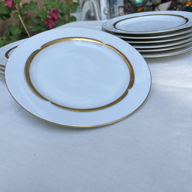 Set von 6 Tellern mit  Golddekor 