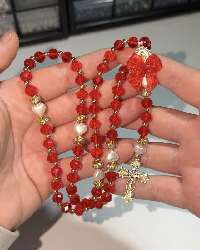 Chapelet M A G D A L E N A