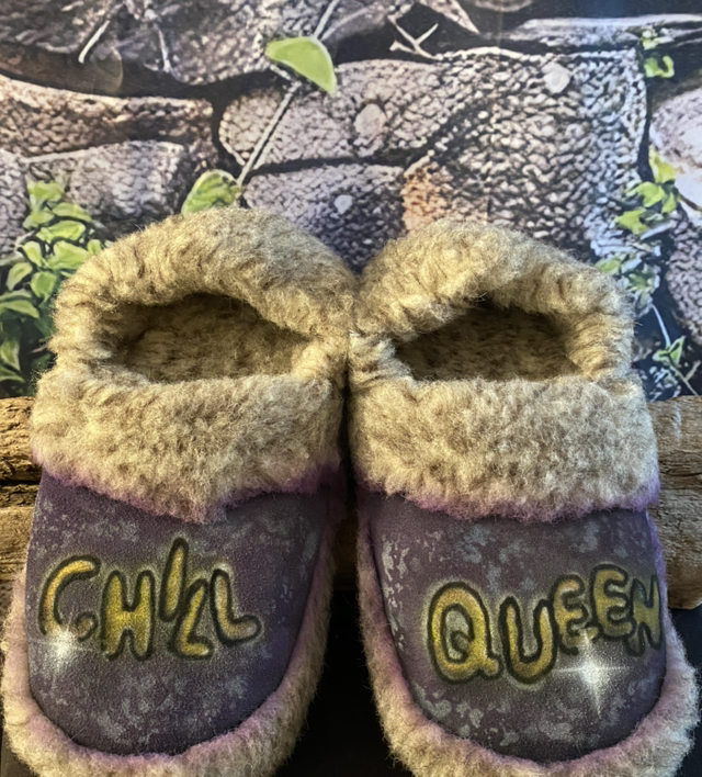 Lammfell Hausschuhe CHILL QUEEN