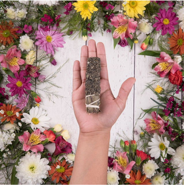 Sahumito de Copal – Sagrada Madre