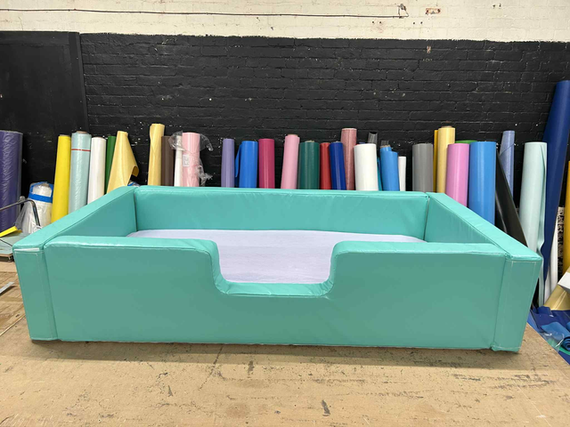 Standard Single Mattress Surround (Mint)