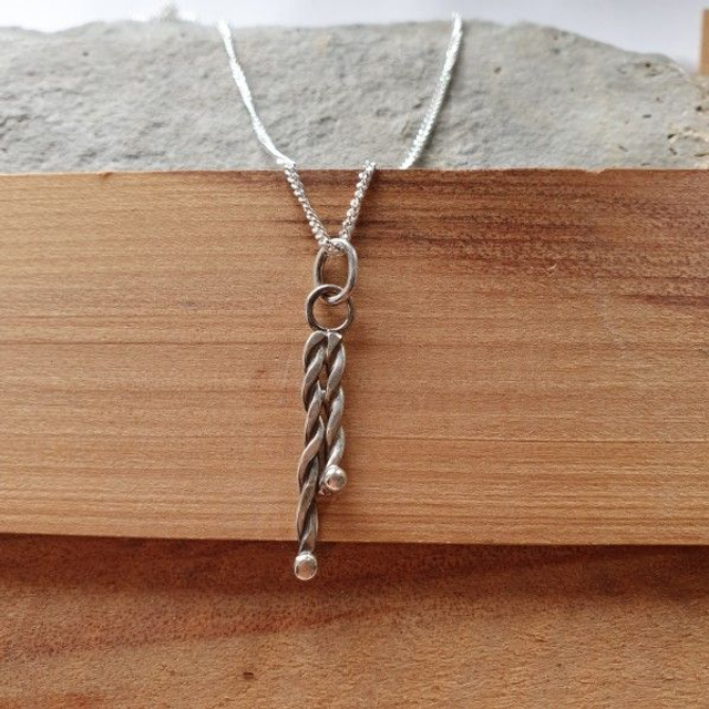 Sterling silver twist pendant - 214PO