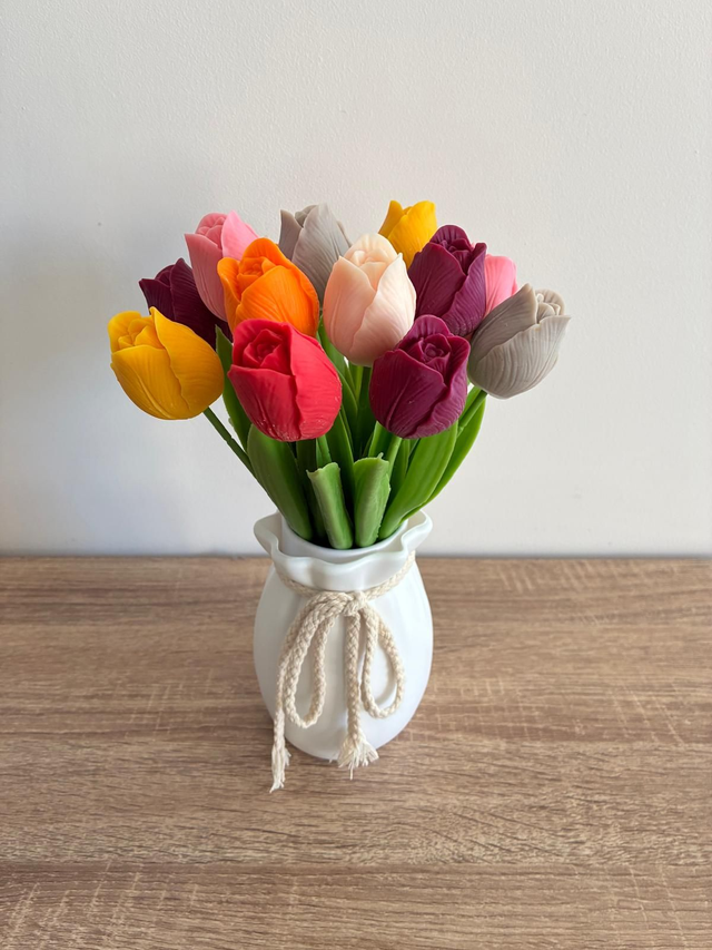 Le bouquet de tulipes