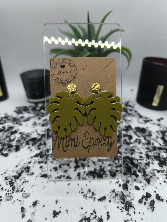 Boucles d'oreilles feuilles kaki 