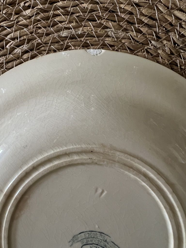 BOUQUETS DE ROSES - Suite de 4 assiettes Creuses signées Gien - Terre de Fer