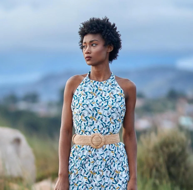 Belt Rina, Thé clair