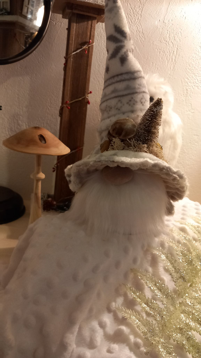 Sorcier " Brumisélène", sorcier décoratif, décoration annuelle, fait main, pièce unique, déco féerique, univers fantastique