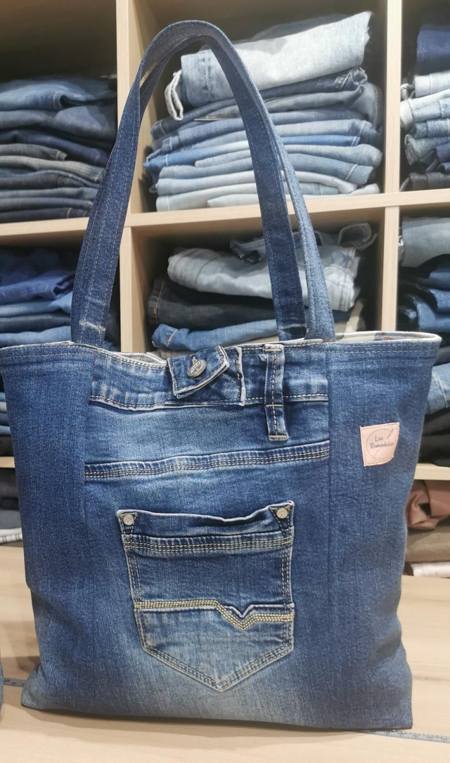 Sac réversible #114 - Mariage d&#039;un jean surcyclé et de motifs pastels