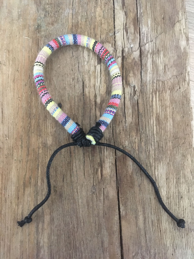 BRACELET ROND MULTICOLORE