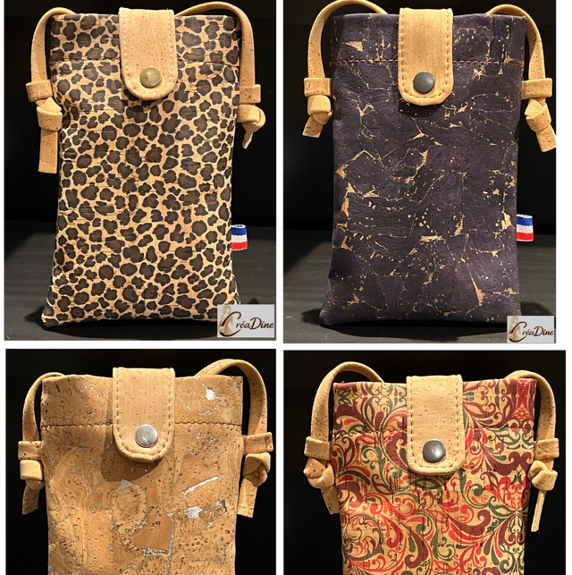 Pochette téléphone bleu nuit doré