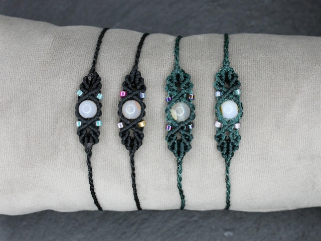 AB0033 • Makramee Armband Blätter mit Achat