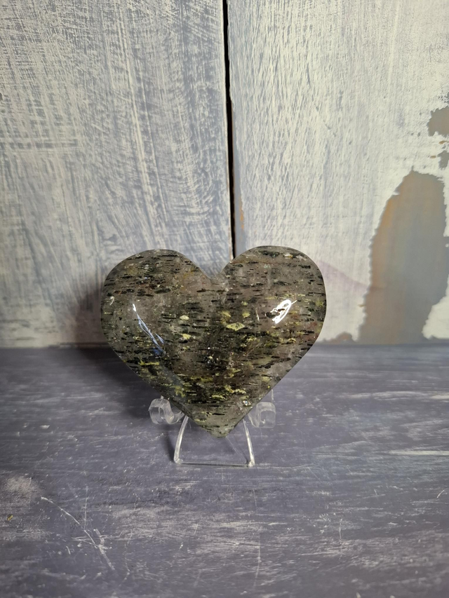 Dragon Fruit Quartz Heart 