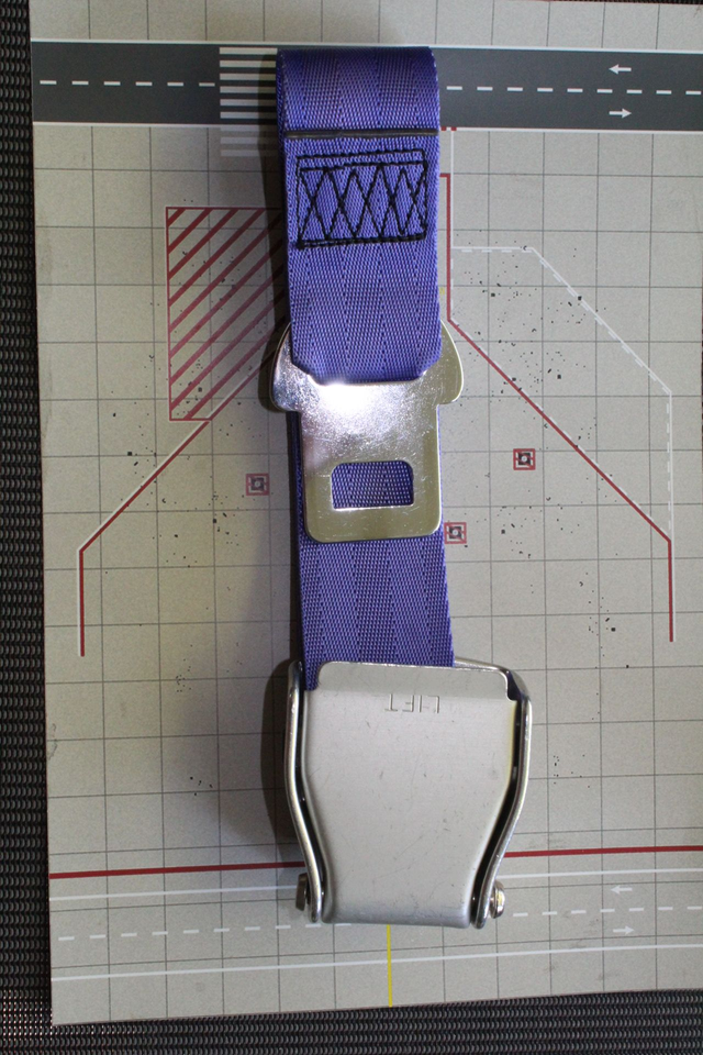 Flieger-Gürtel/Belt mit originaler Flugzeugschnalle! Lila