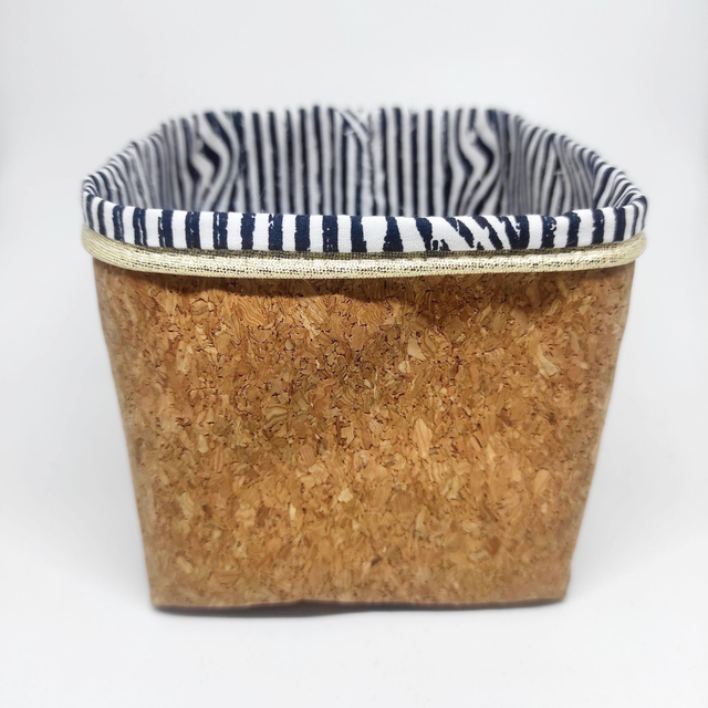 Panier à cotons en liège