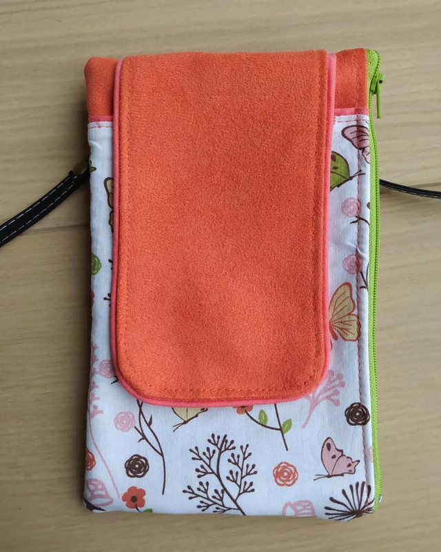 Pochette pour téléphone Holly