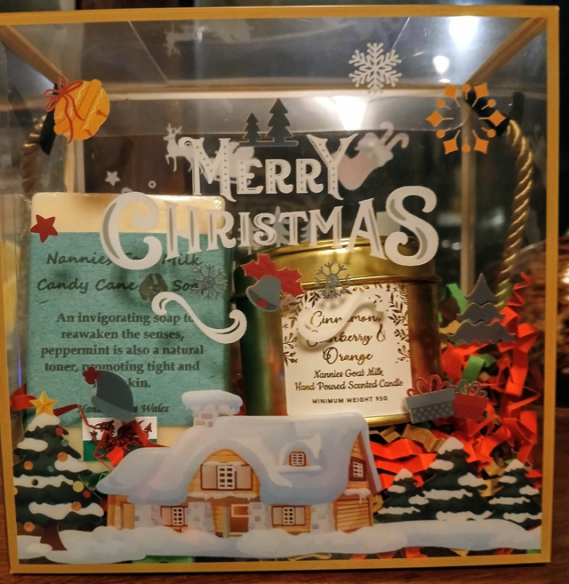 Customise your own gift box 