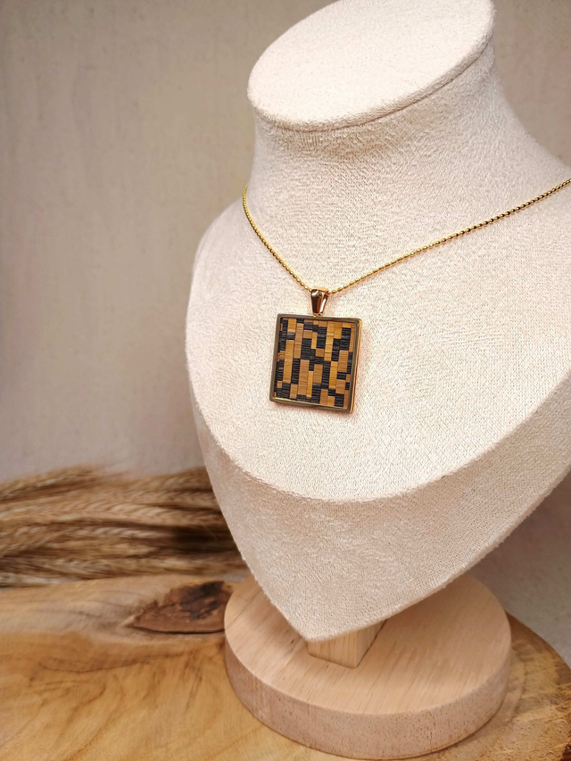 Collier MÉDAILLON Mosaïque Noir/doré - Acier inoxydable doré à l'or