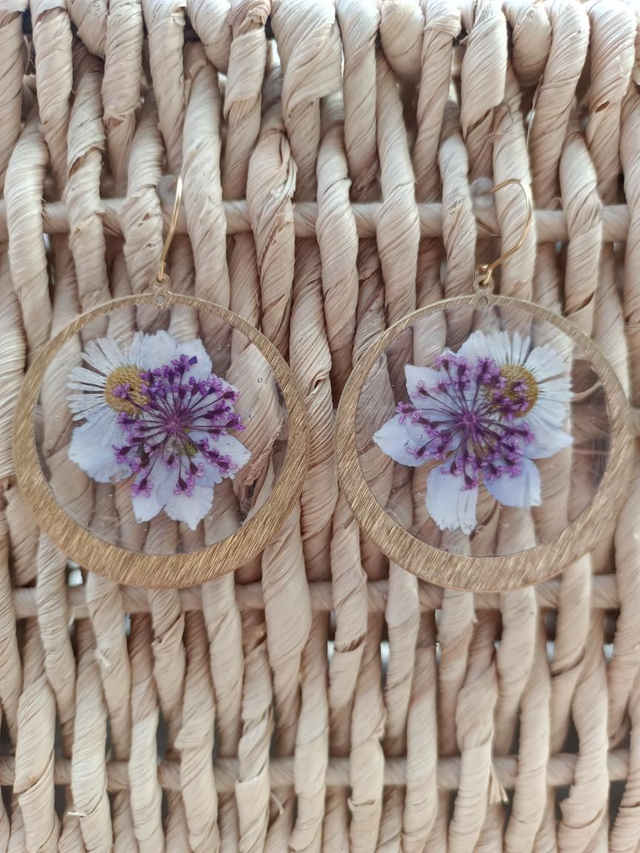 Modèle unique - 3 fleurs séchées 