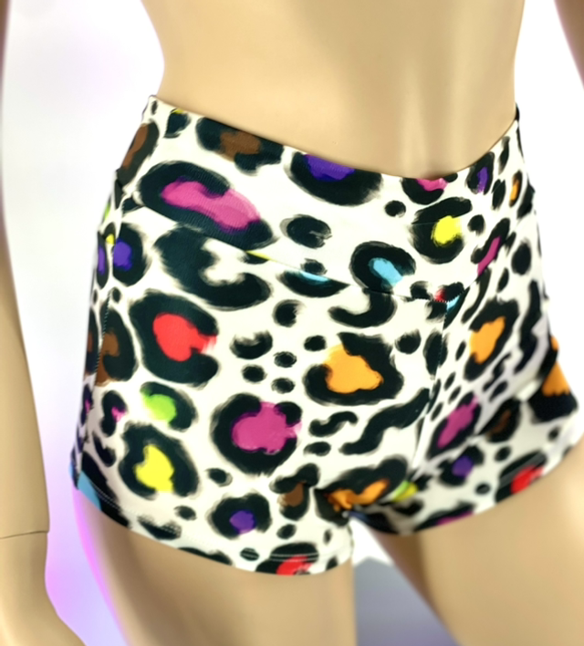 Fruit Short Básico Leopardo 