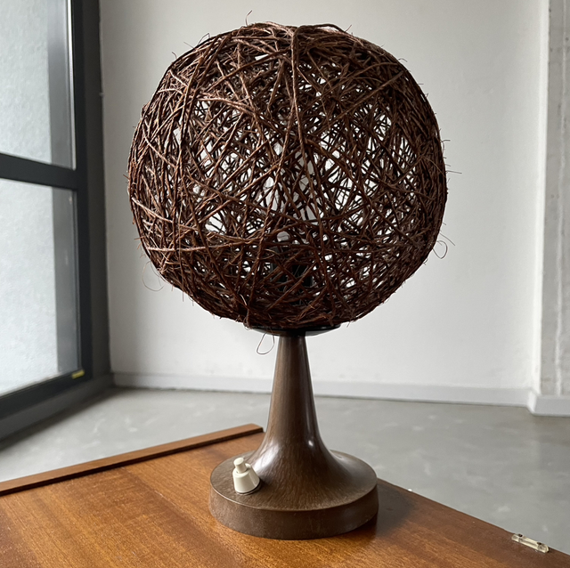 Small space age brown lamp 