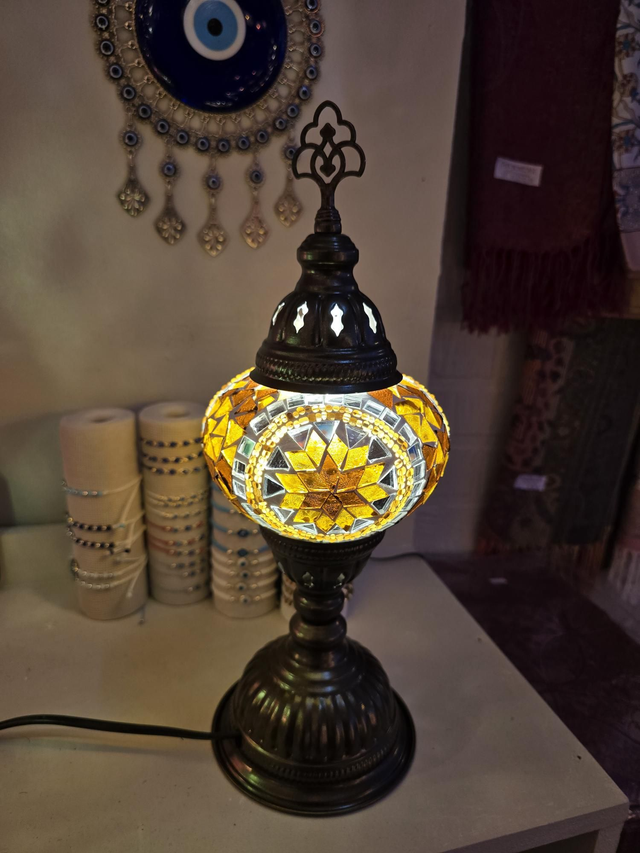 Medium Mosaic Table Lamp