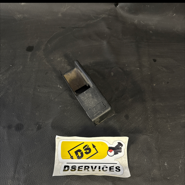 Contour trappe essence / coffre 