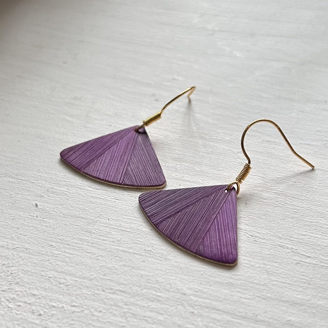 BO triangles violettes