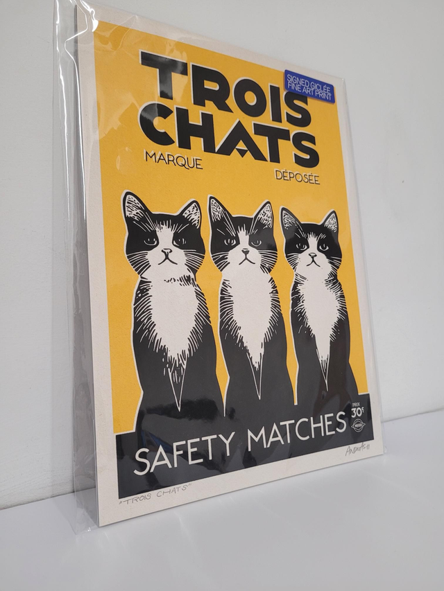 MASHBOX Trois Chats Signed Giclée A4 print - JP-102