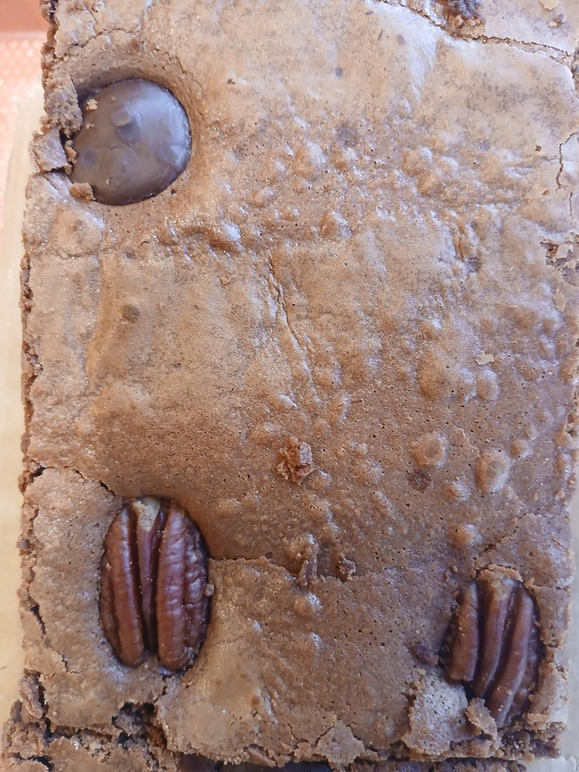 4 brownies 