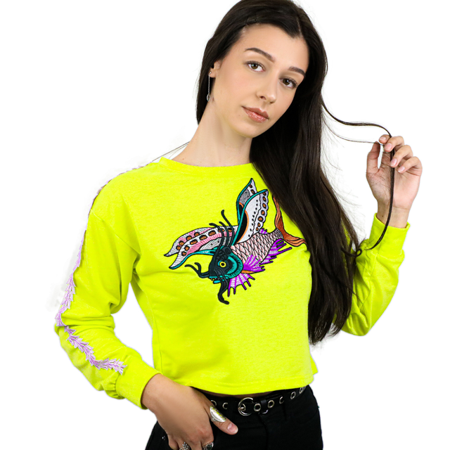 Haut Jaune Flashy Manche Longue avec Applique de Carpe Koï Style Japonisant Dans Mon Miroir D’illusion