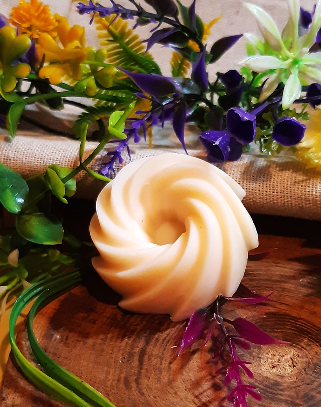 Fondant parfumé Nougat Blanc