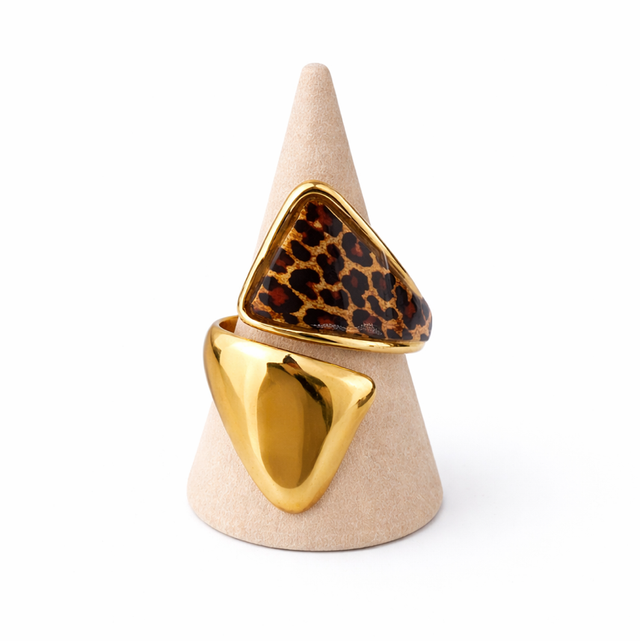 Anillo acero dorado animal print 