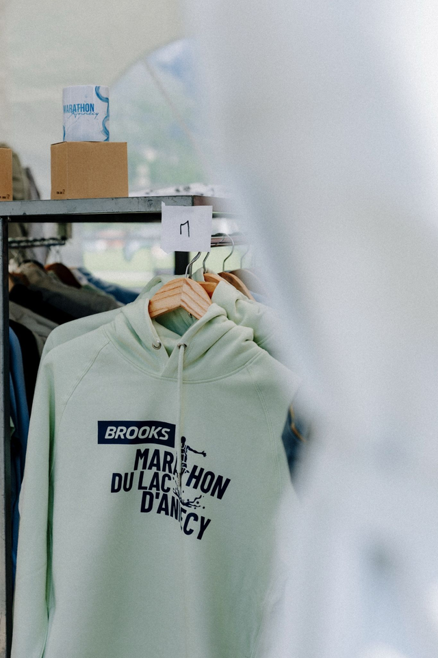 Pull Brooks Marathon du lac d'Annecy 