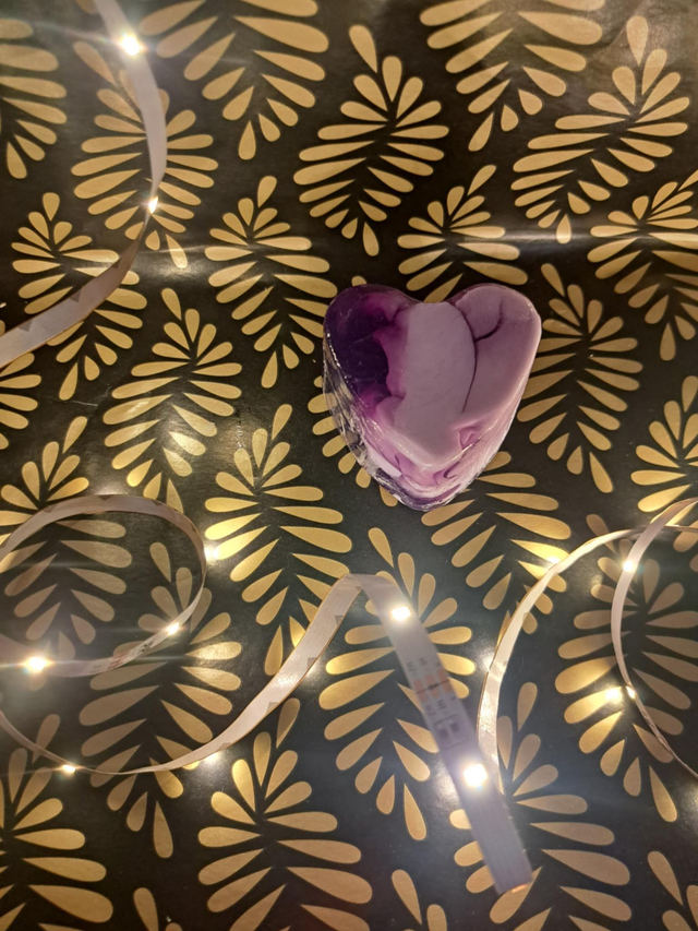 Savon en forme de cœur ( mirtylle )