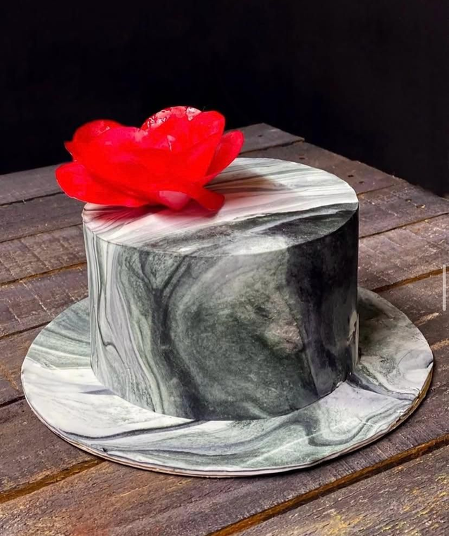 Classic Cake – 8 Servings