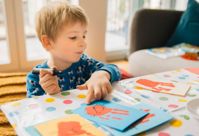 Kids Easter Card Making - Saturday 28 March, 3pm