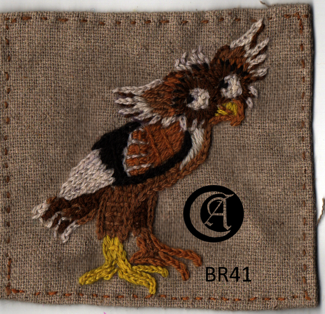 Broderie médiévale Hibou