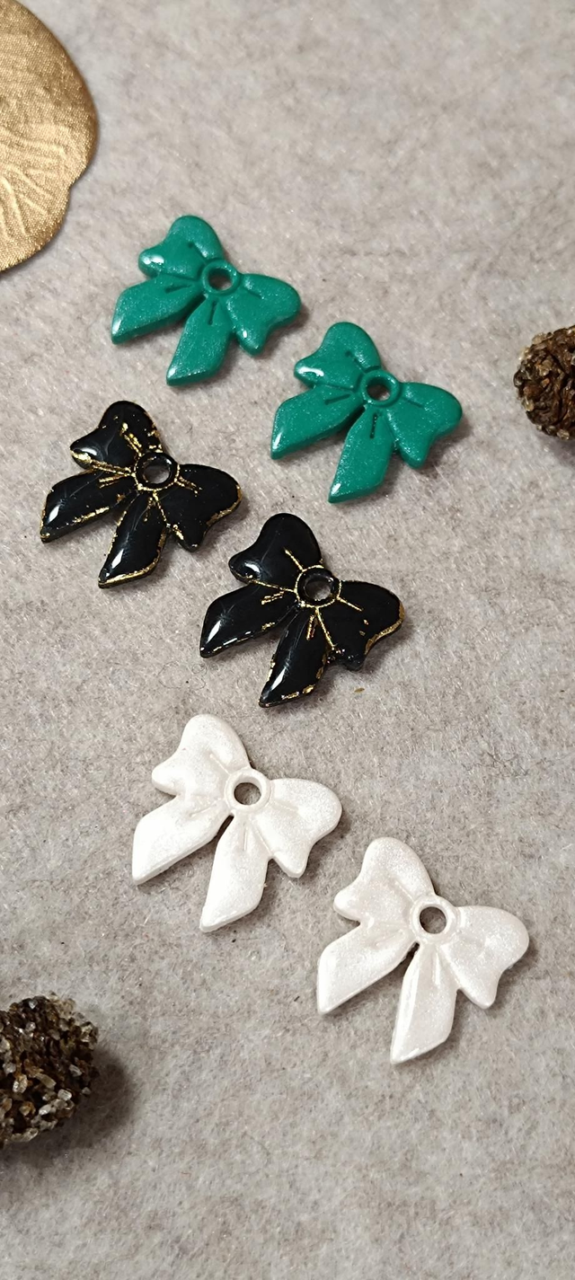 Pampilles noeud vert irisé