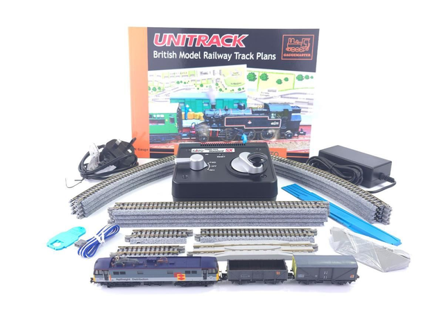 Gaugemaster GM2000109 Electric Freight Premium Train Set - 1:148, N Scale