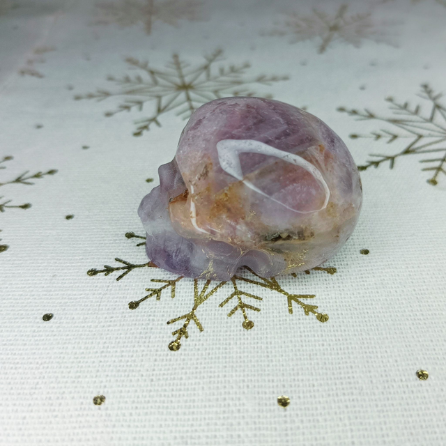 Améthyste Violette / Crâne Sculpté / 64 gr / Grade A