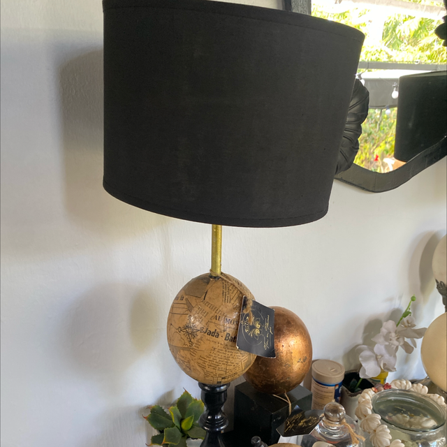 Paire de Lampes œuf d’autruche 